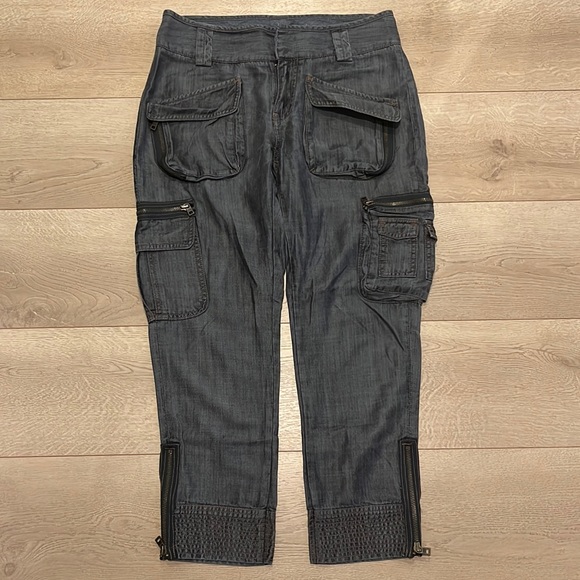 7 for All Mankind Style AN6236-F38 Mid Rise Cargo Ankle Jeans. - Picture 1 of 10